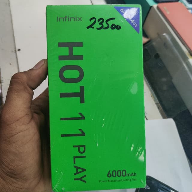 Infinix Hote 11 play 4*64gb